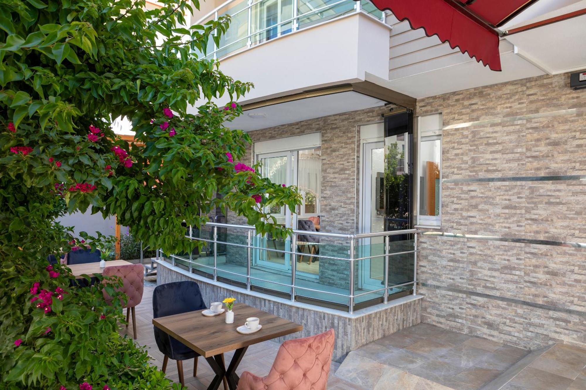 Toprak Apart Otel Анталия Екстериор снимка